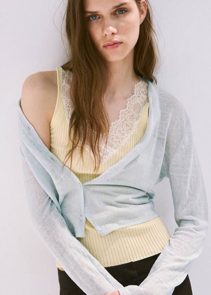 Lace lyocell top — Pastel Yellow
