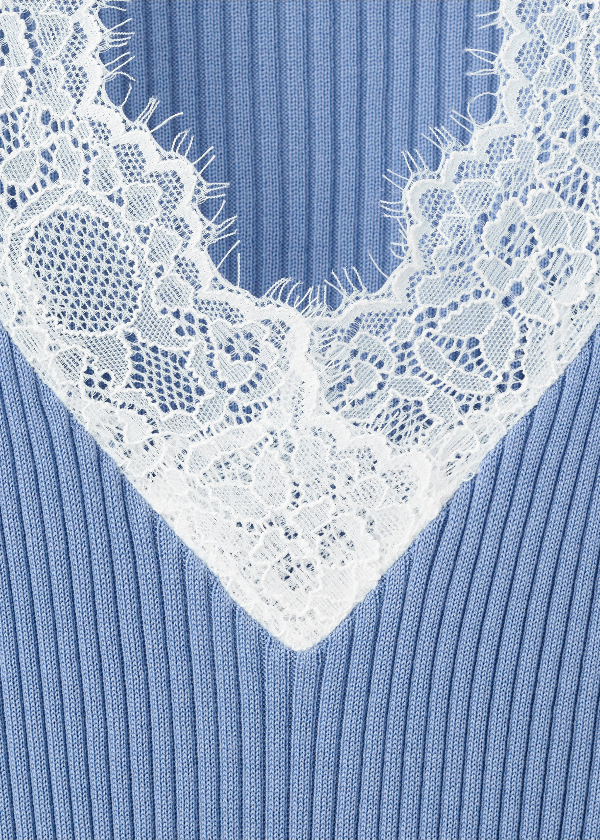 Lace lyocell top - Details of the article 8, Sky Blue. Ref: 37072894-00.