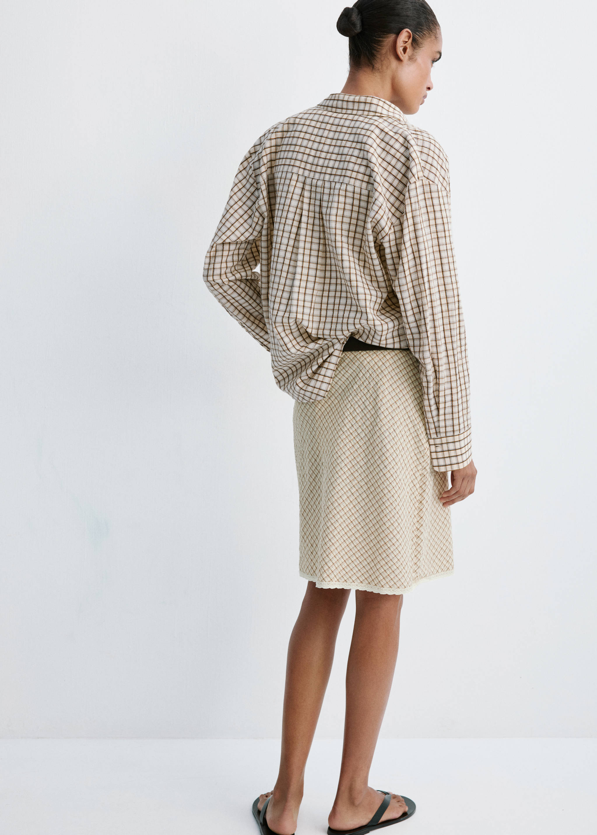 Flowy check skirt - Reverse of the article