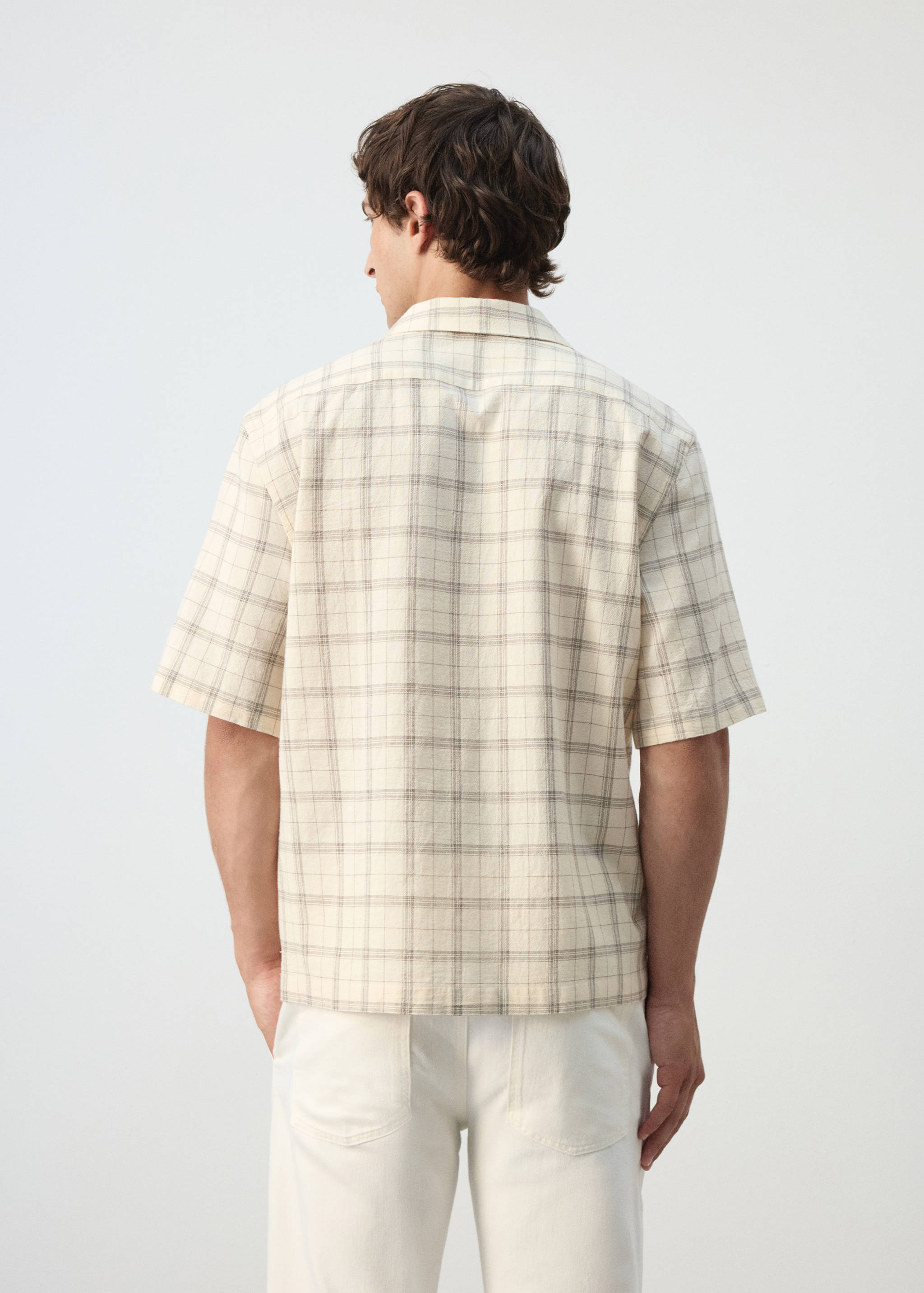 Chemise en coton à carreaux col bowling - Verso de l’article