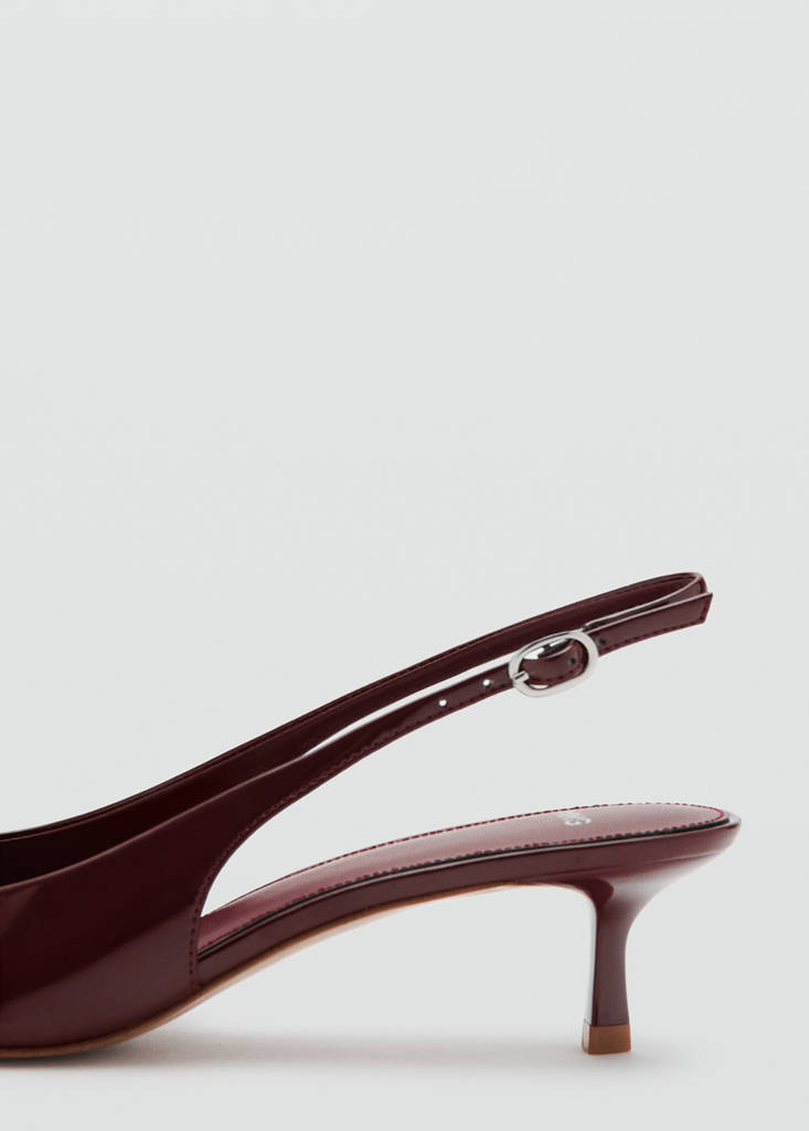 Kitten-heel patent leather shoes — Burgundy