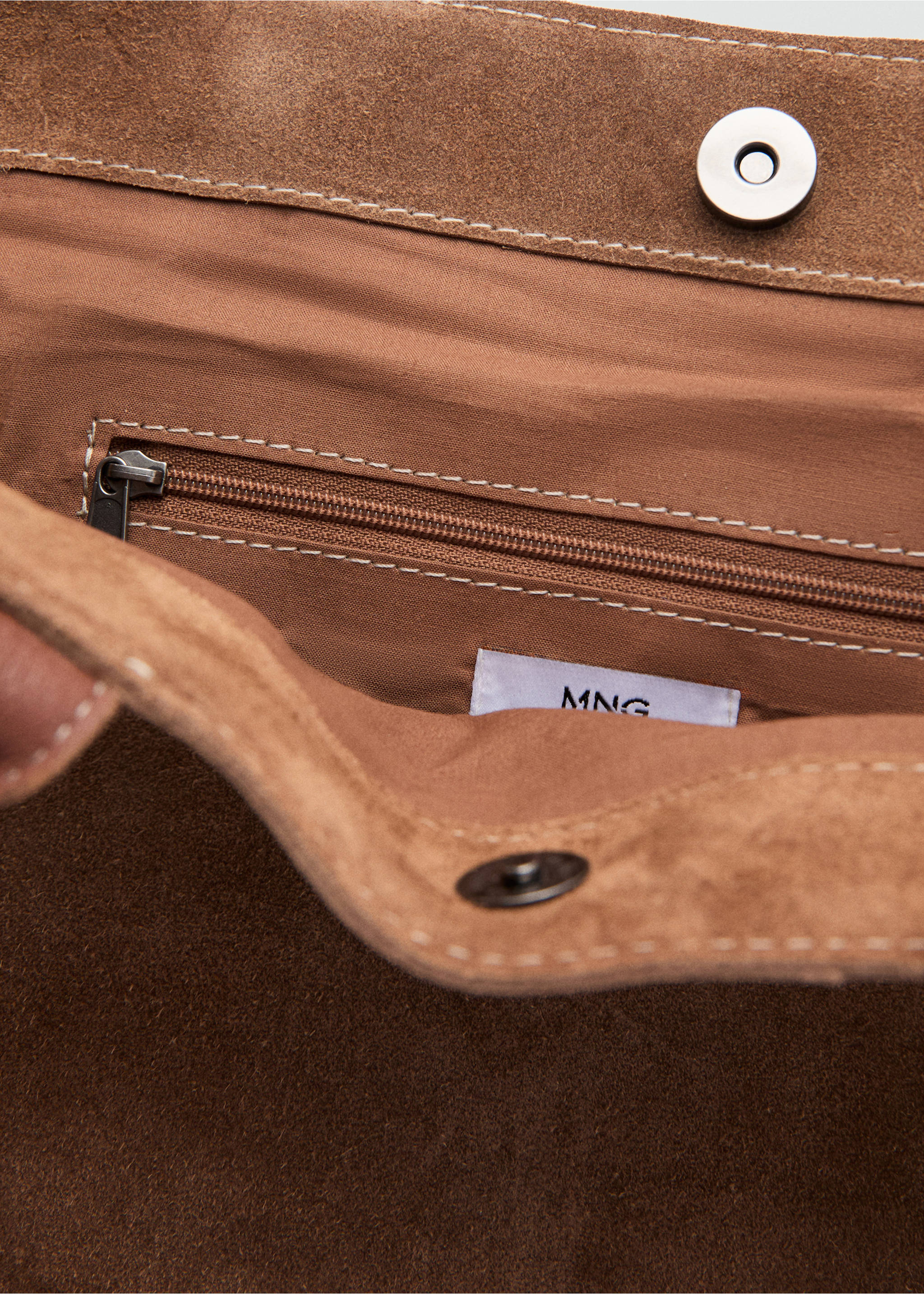 100% split leather bag - Details of the article 2, Sand. Ref: 37072906-00.