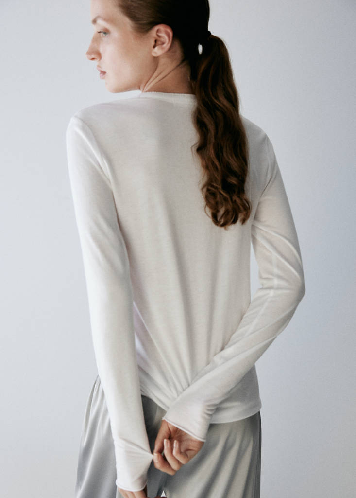 Long-sleeved fitted t-shirt — White