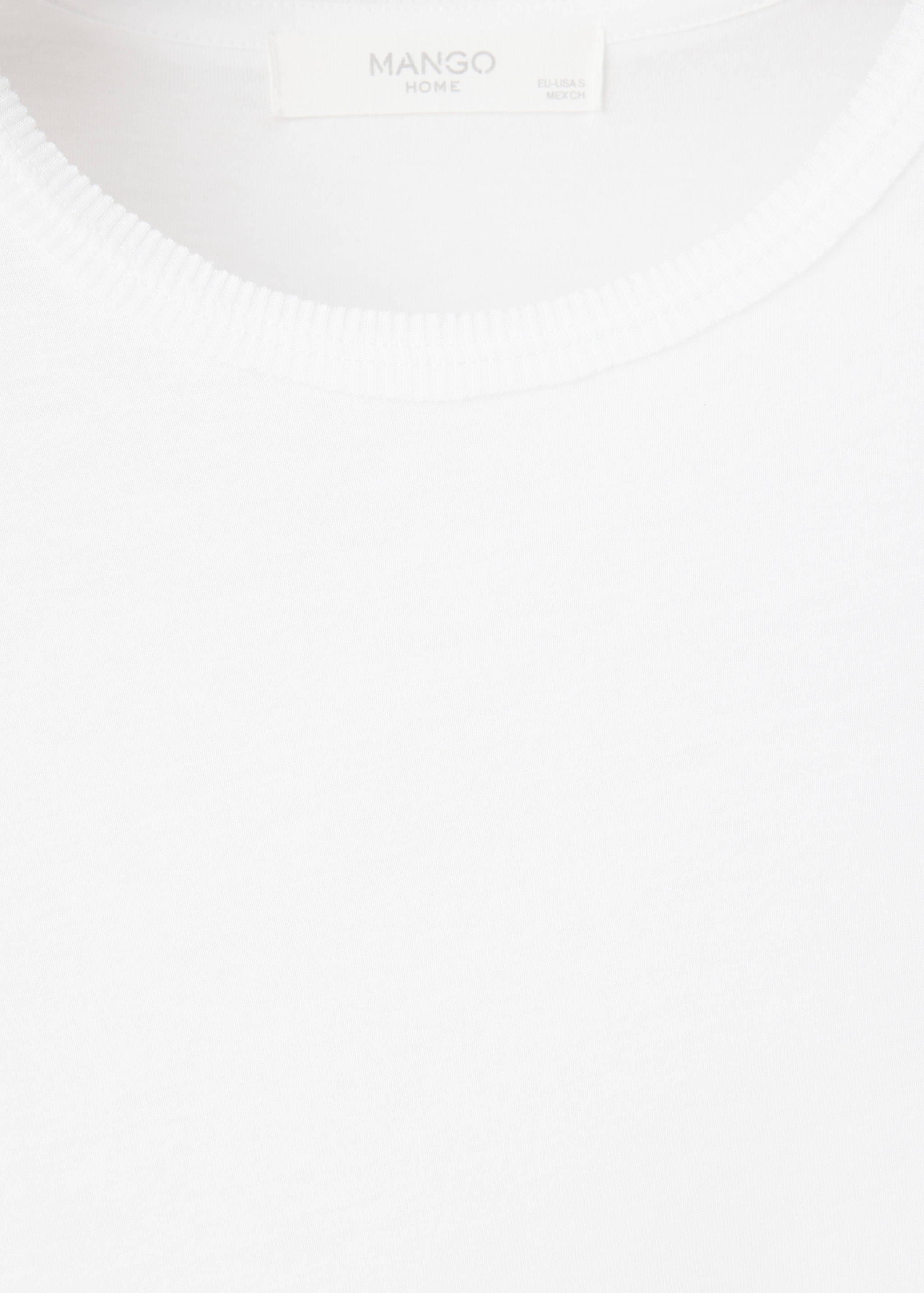 Long-sleeved fitted t-shirt - Details of the article 8