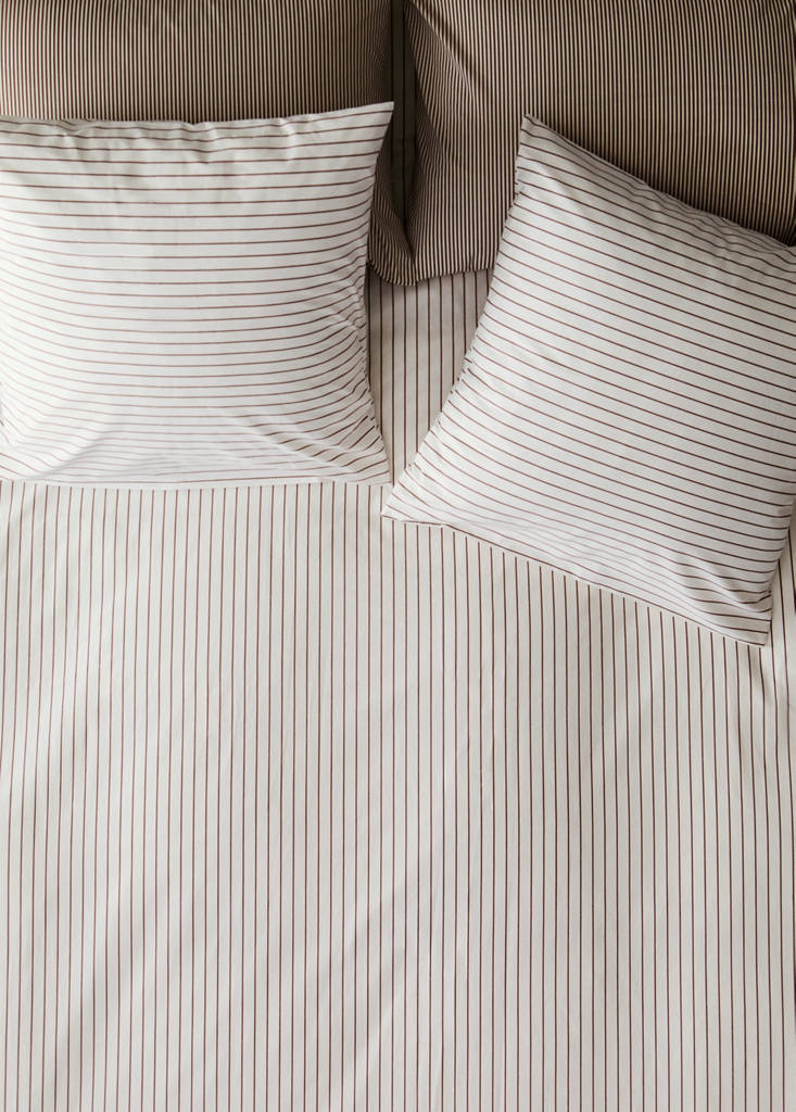 Reversible 200 thread count cotton duvet cover with stripes for a 90 cm bed — Coffee