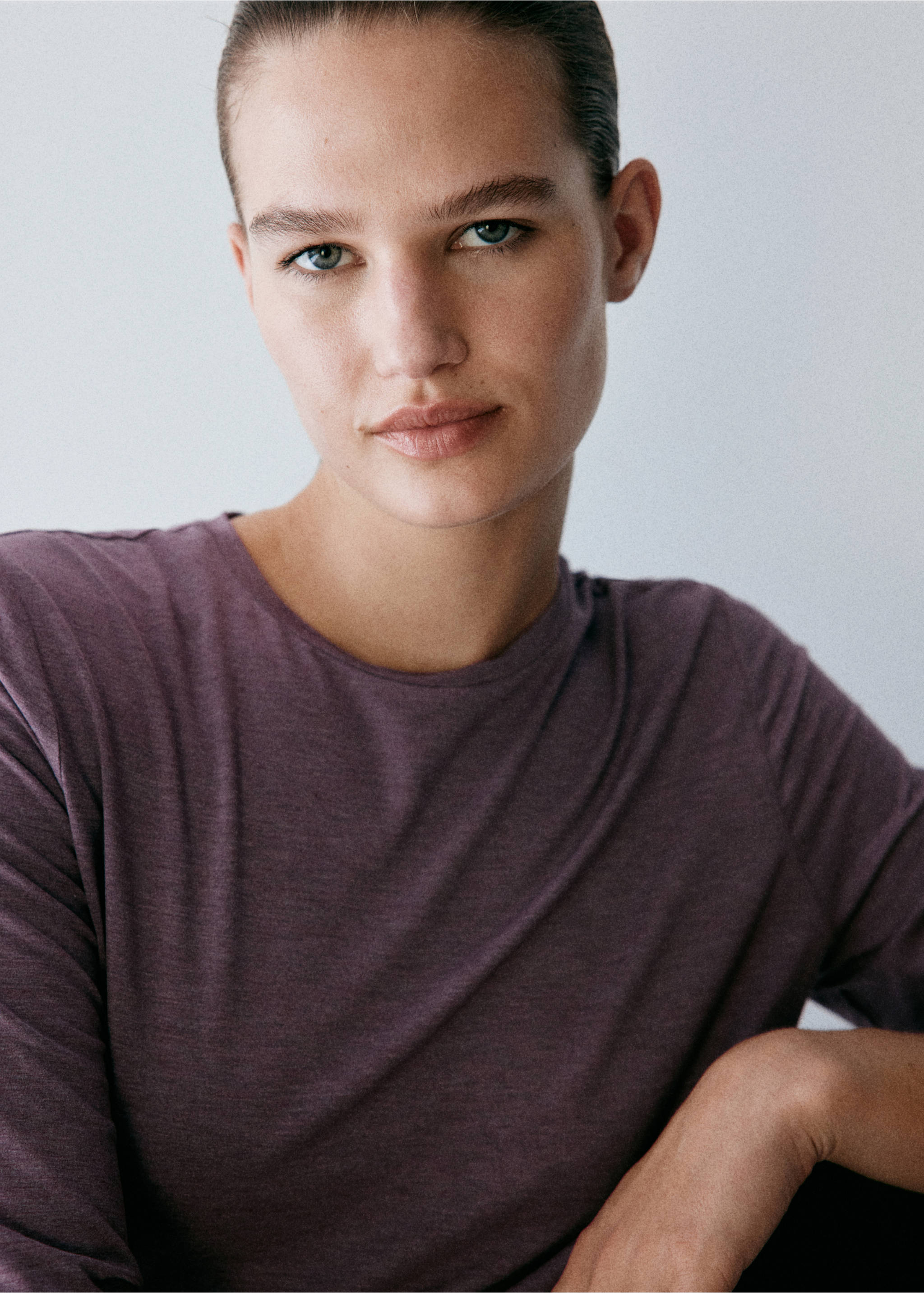 Dark mauve pyjama t-shirt with a round neckline and long sleeves., Purple. Ref: 37072921-00.