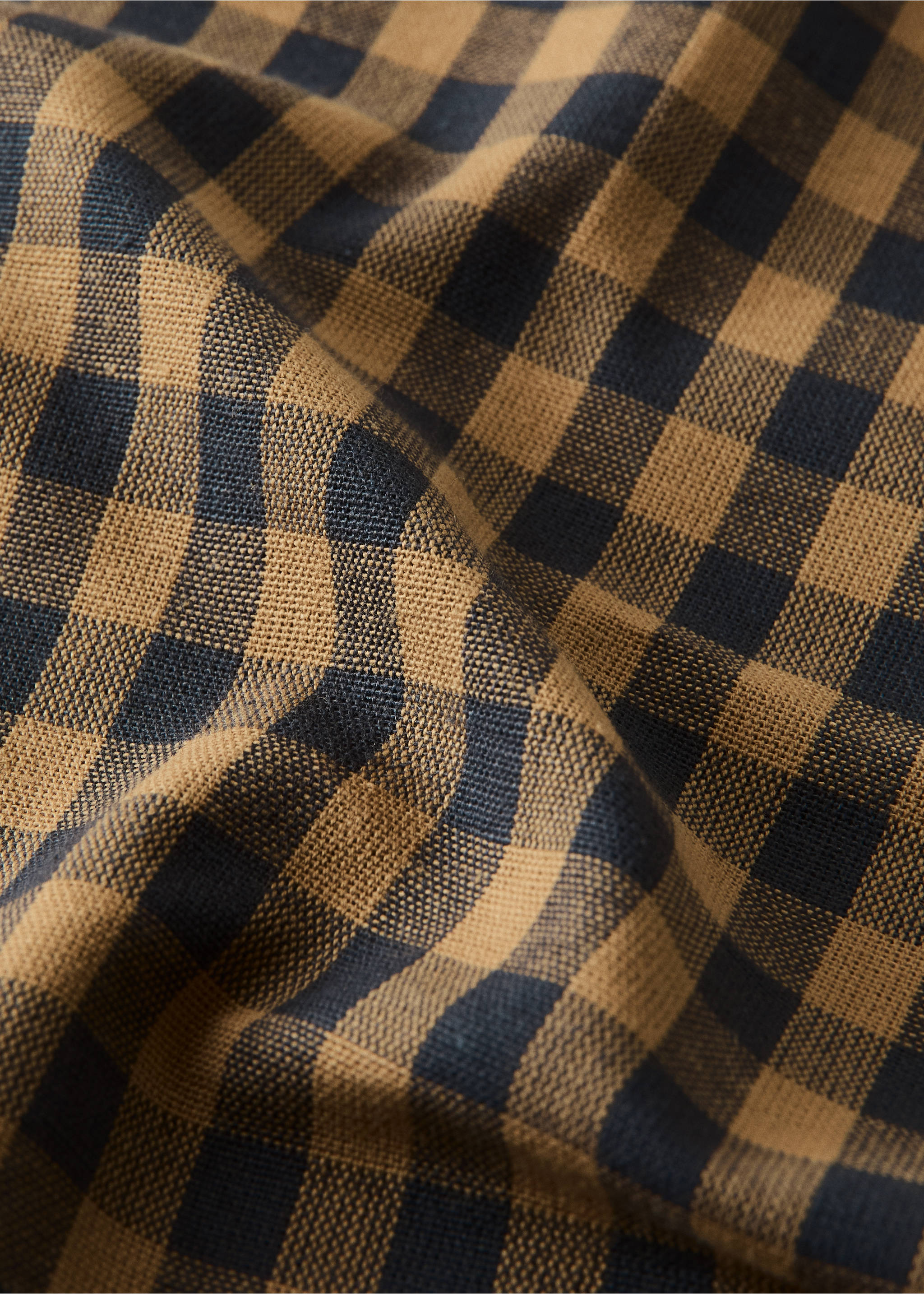 Two-tone checked cotton kitchen towels - Details of the article 2, Mustard. Ref: 37072923-00.