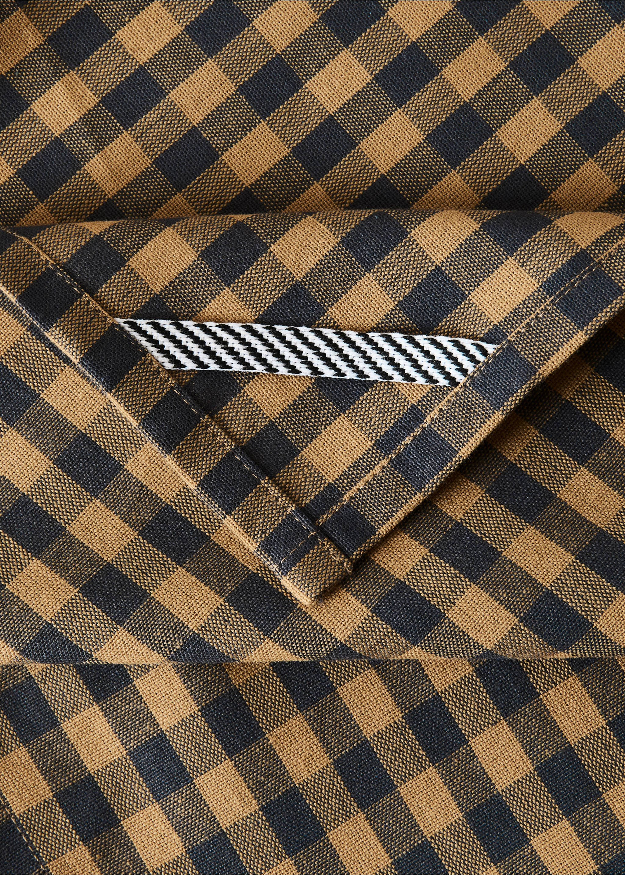Two-tone checked cotton kitchen towels - Details of the article 9, Mustard. Ref: 37072923-00.