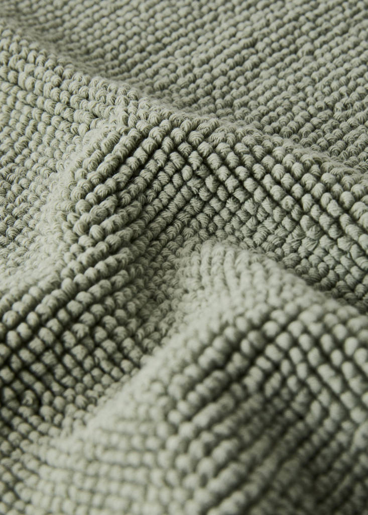 Garment-dyed cotton bath rug — Forest Green