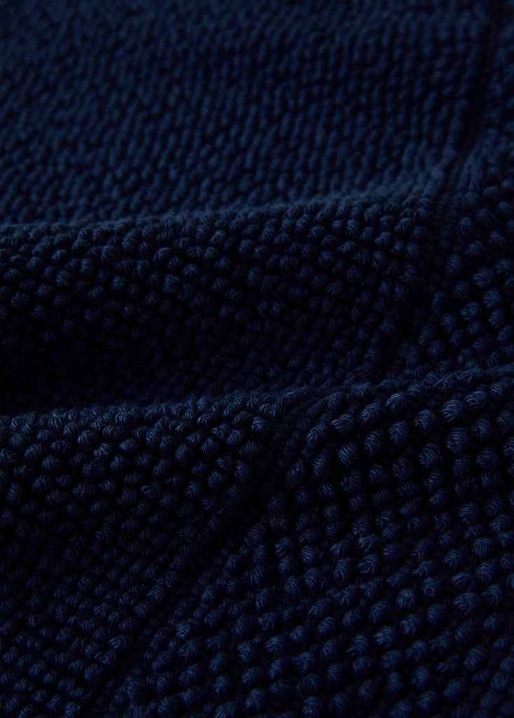 Garment-dyed cotton bath rug — Night Blue