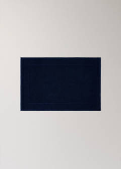 Garment-dyed cotton bath rug — Night Blue 4