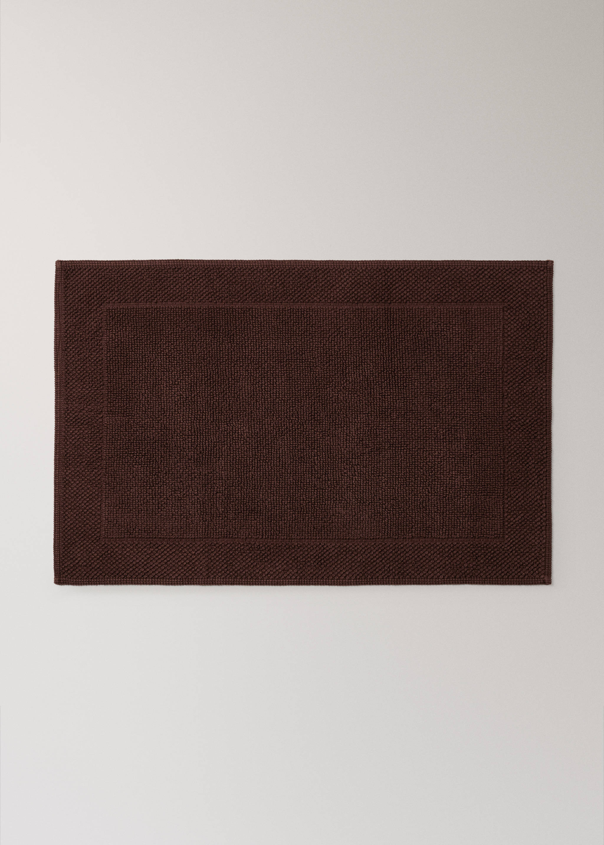 Garment-dyed cotton bath rug - Article without model
