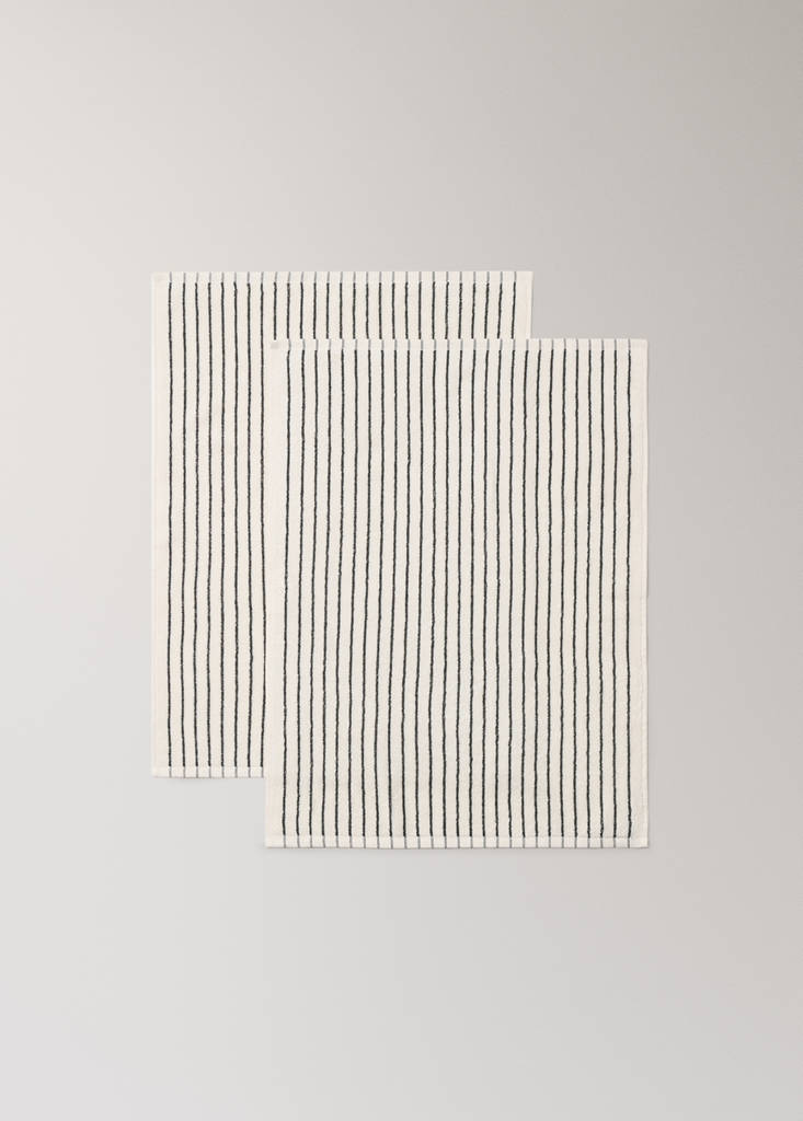 Striped kitchen towels — Grey