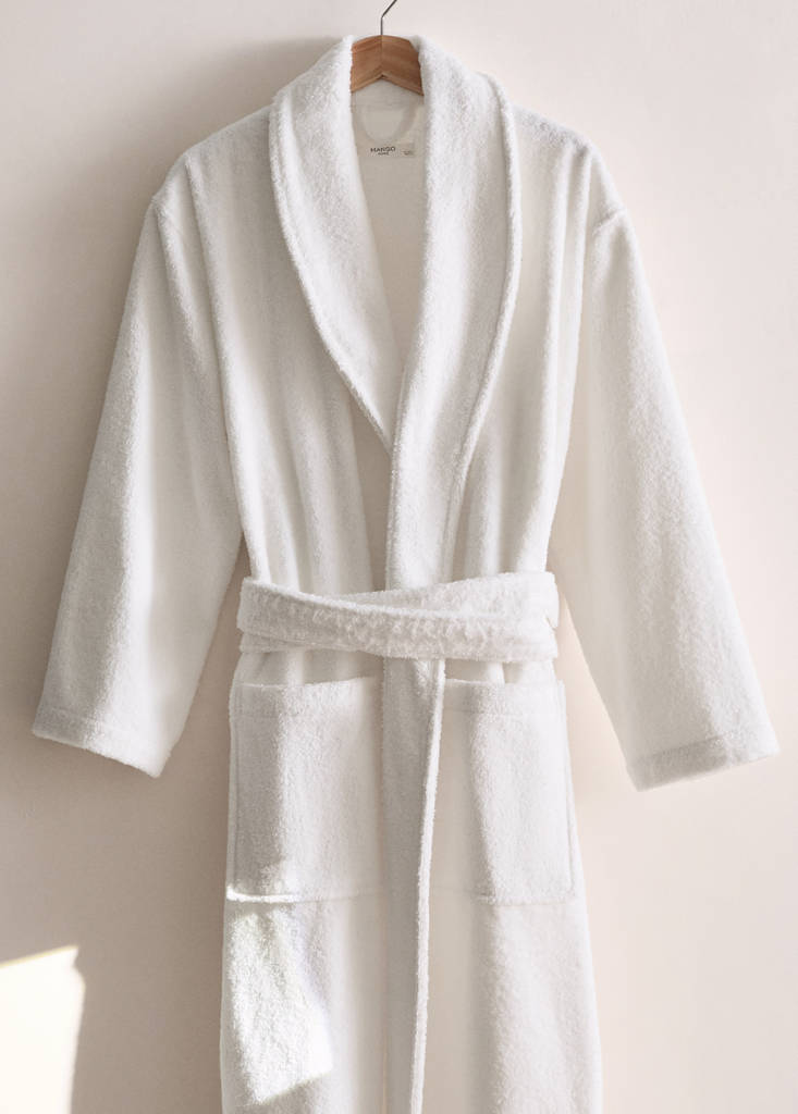 Soft cotton bathrobe — White