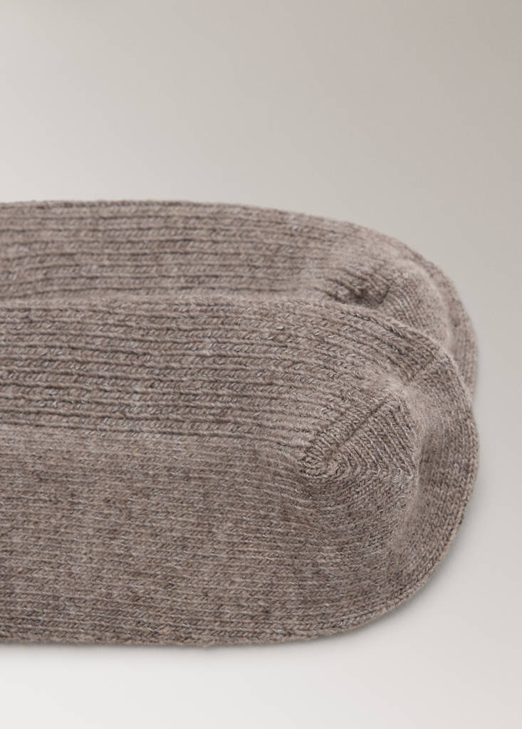 Ribbed socks — Brown