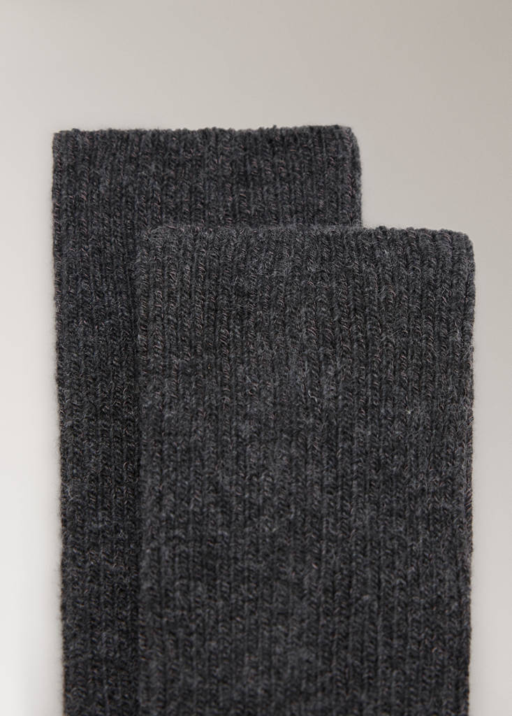 Ribbed socks — Charcoal
