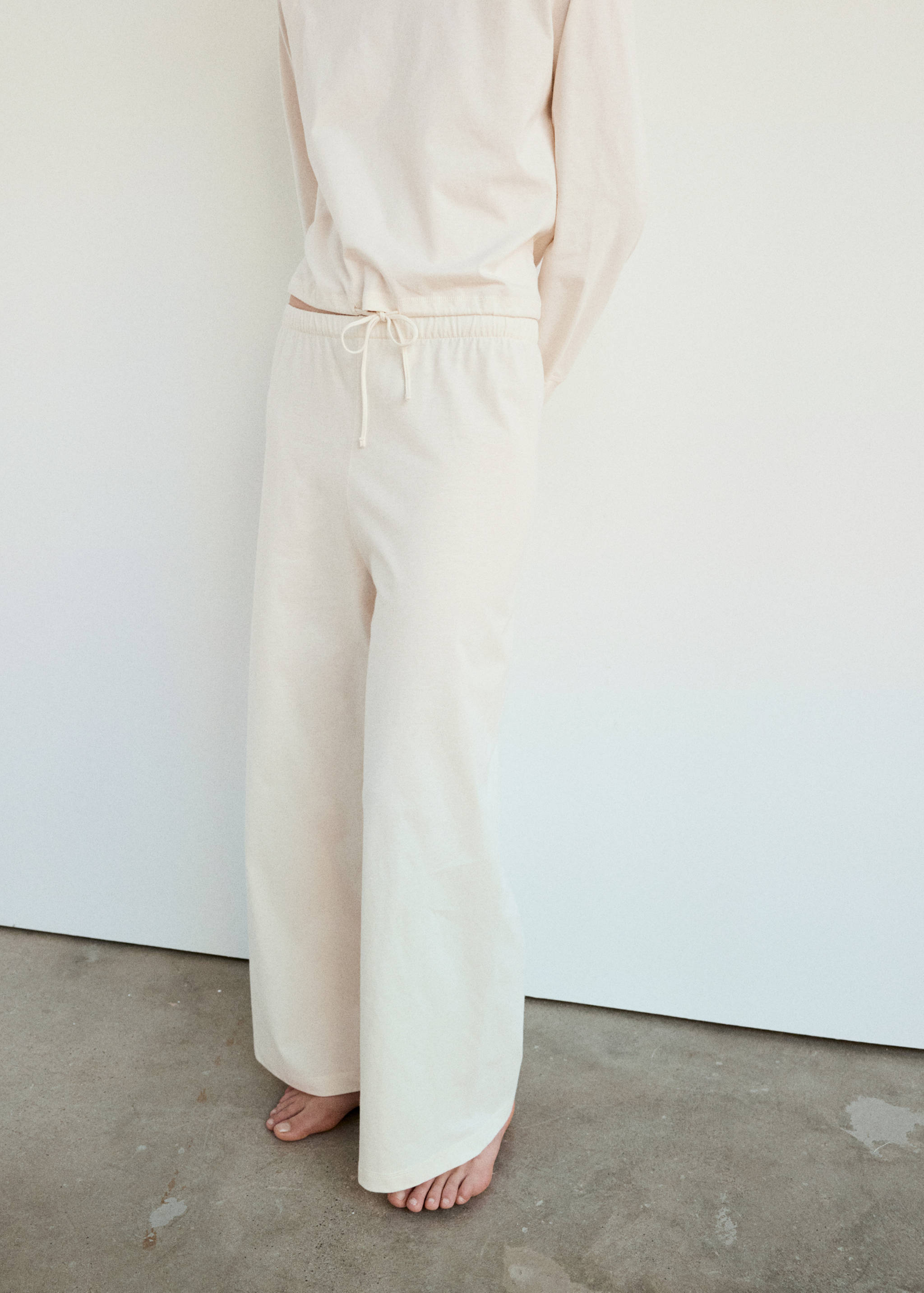 Straight cotton trousers with a soft finish - Medium plane