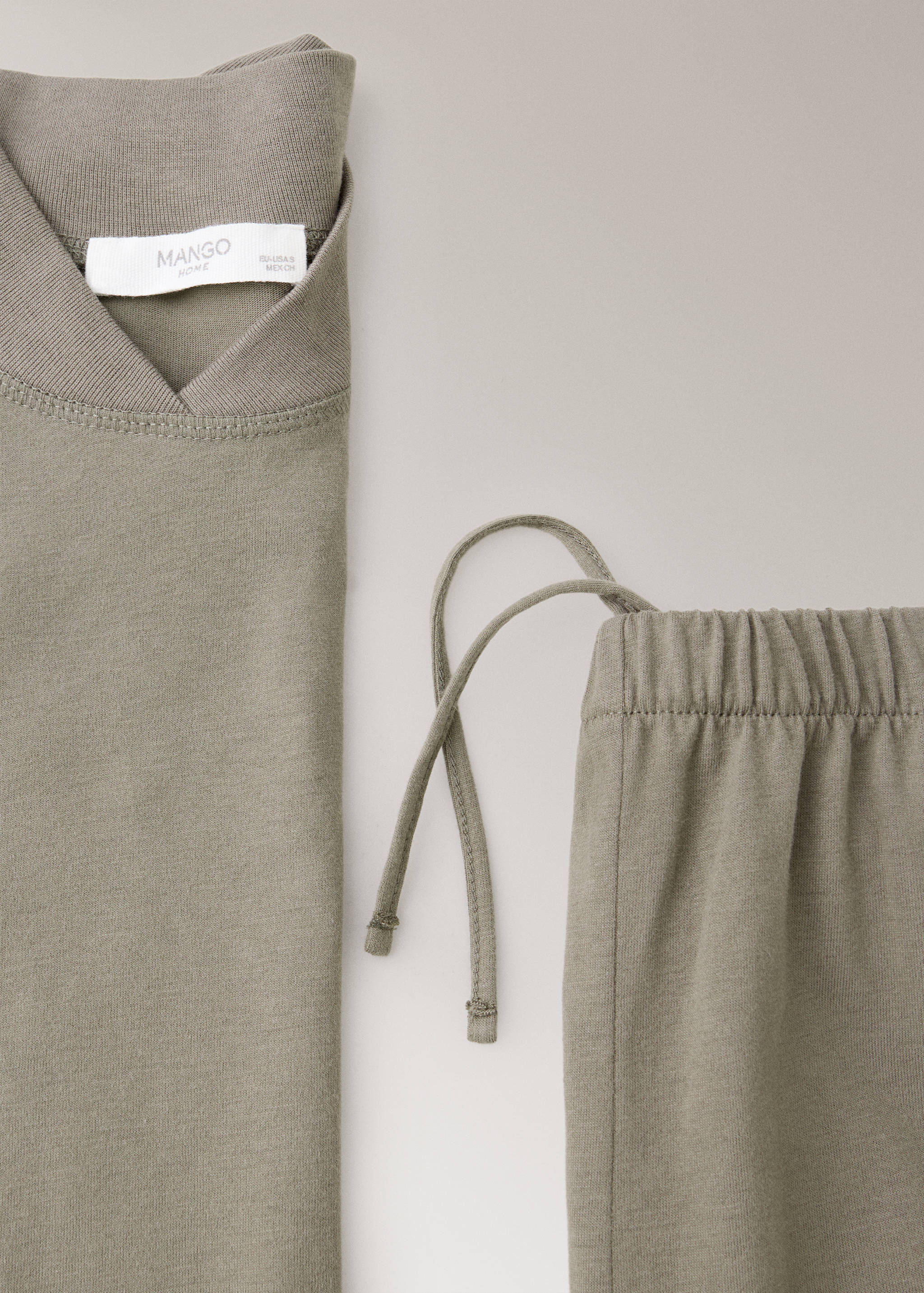 Straight cotton trousers with a soft finish - Details of the article 0