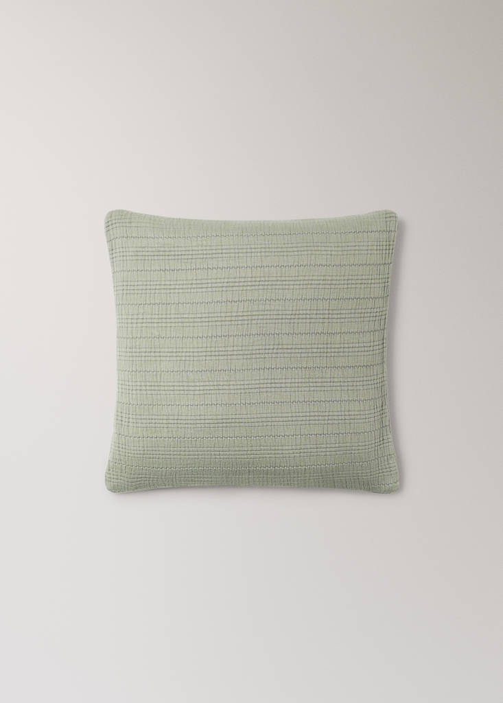 Garment-dyed cushion cover with hem 50x50 cm — Green