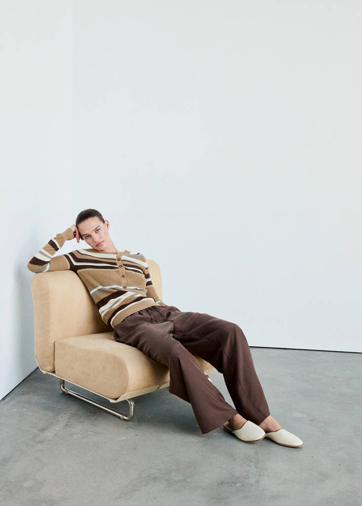 Striped rib sweater — Brown