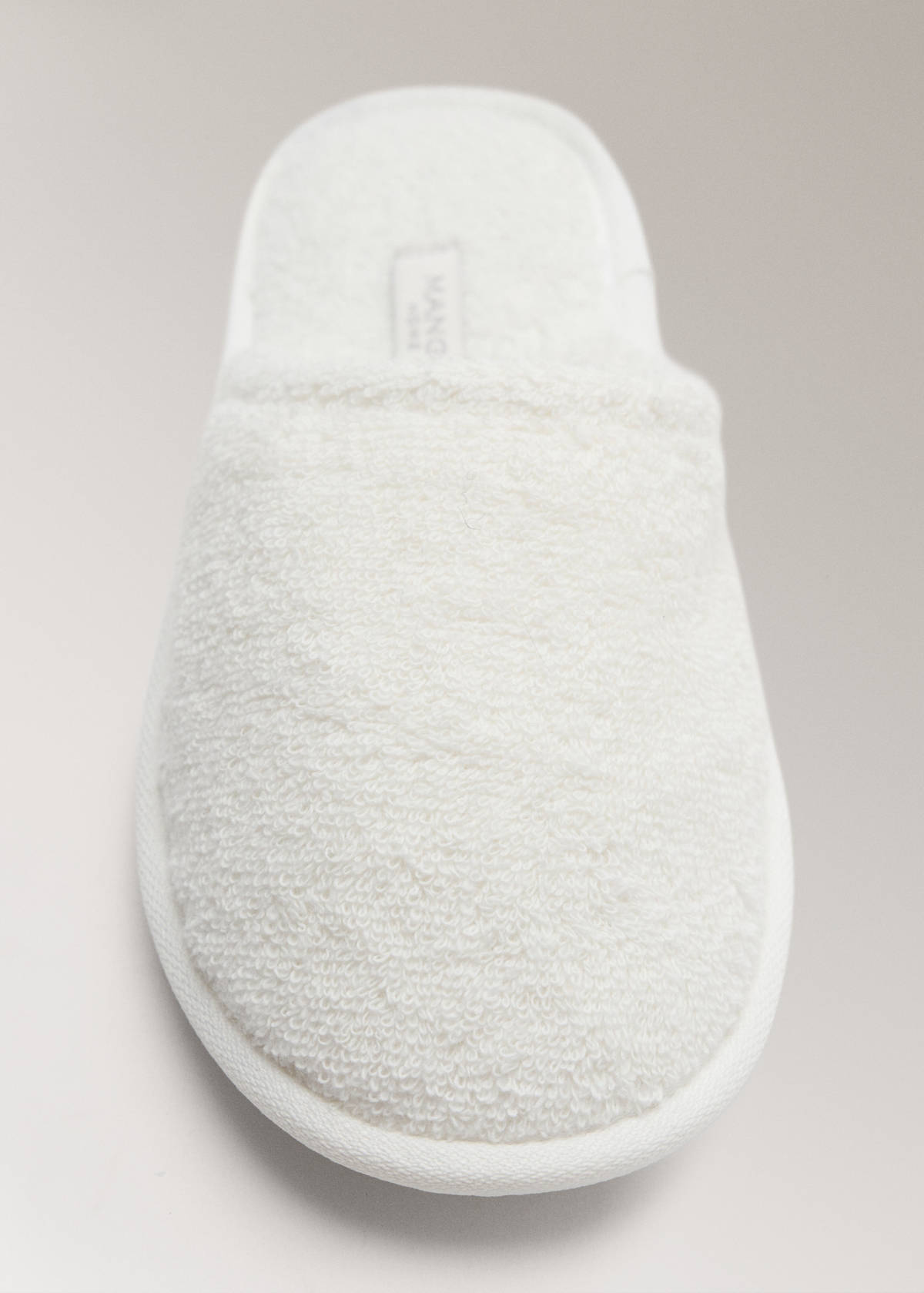 Round-toe terry slippers — White