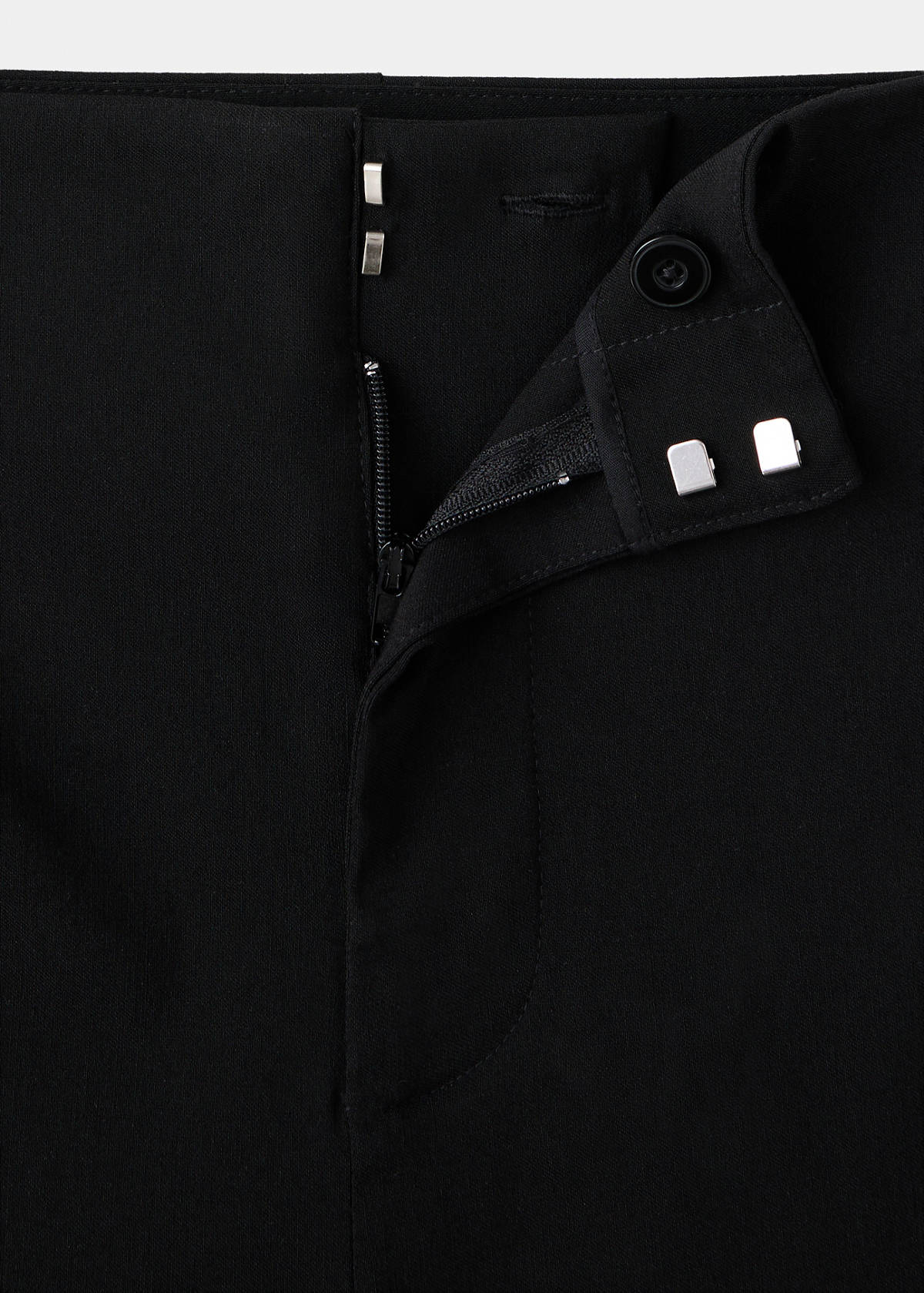 Capri trousers with openings — Black