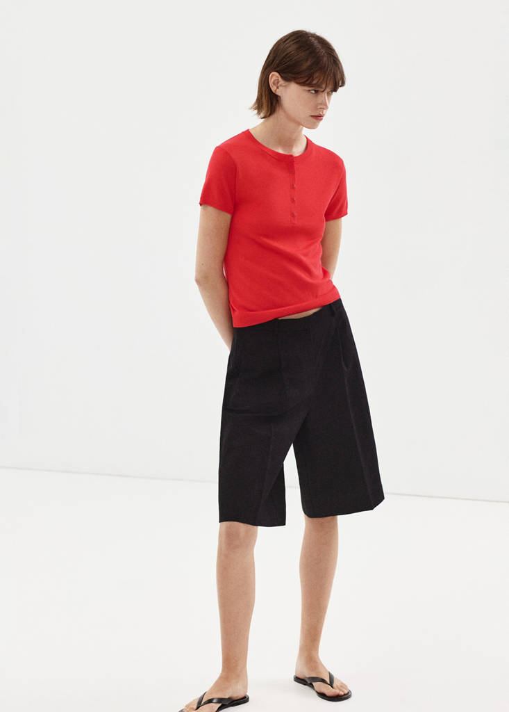 Short-sleeved fine-knit sweater — Red