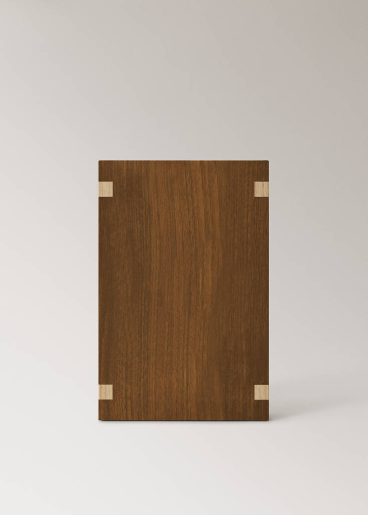 Small wooden tray — Brown