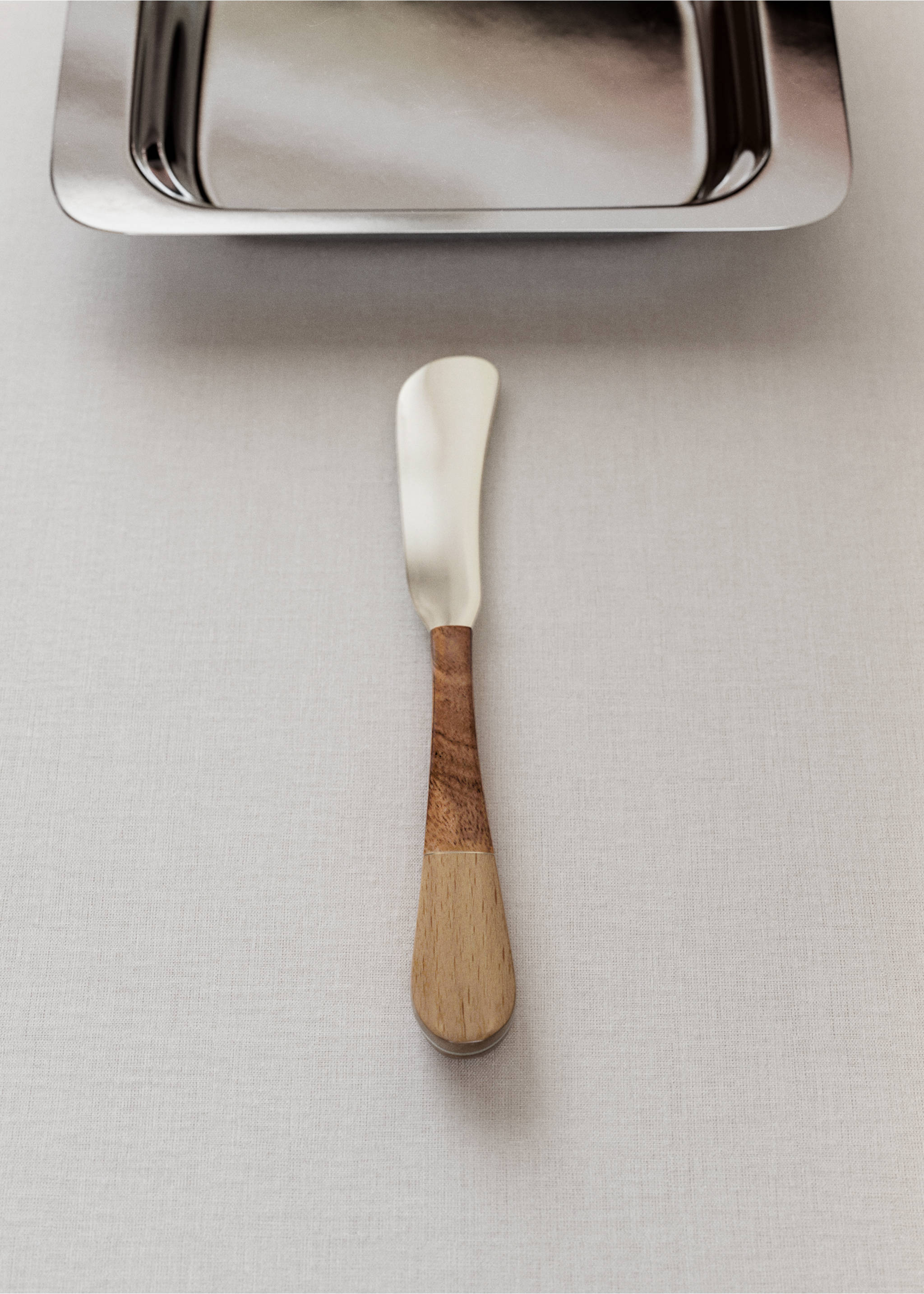 Stainless steel butter knife - General plane, Ecru. Ref: 37073295-00.