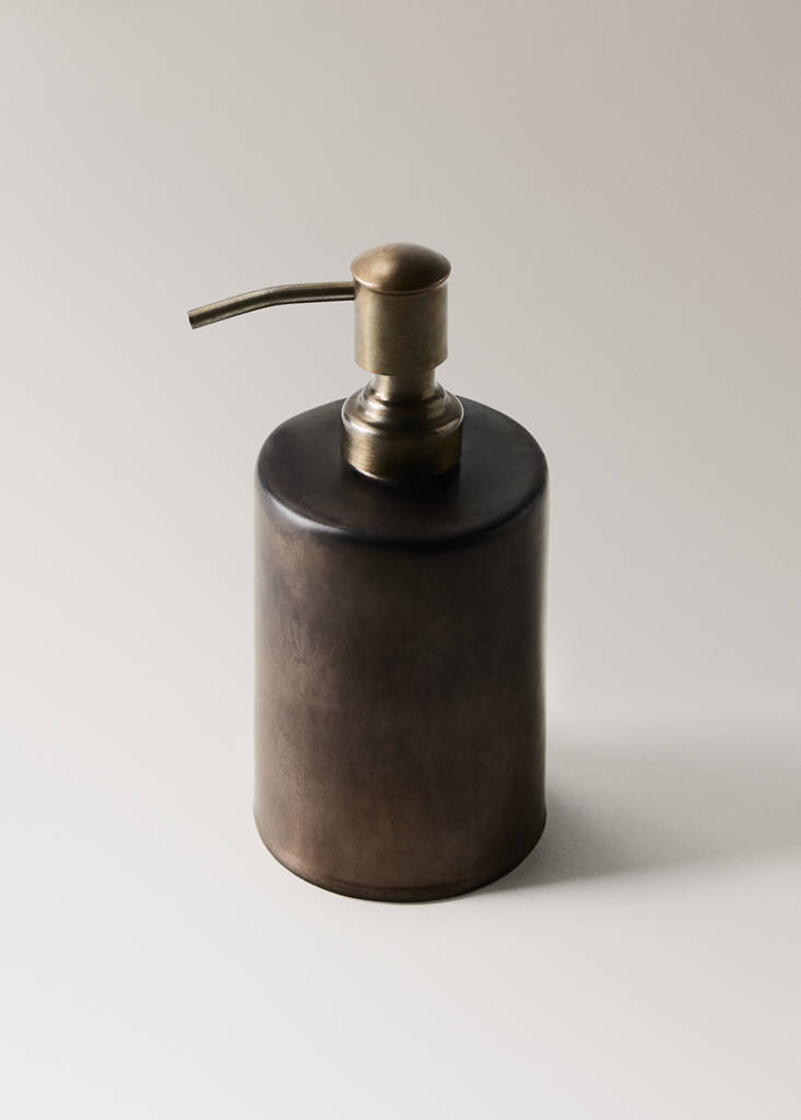 Ceramic soap dispenser - thumbnail 3