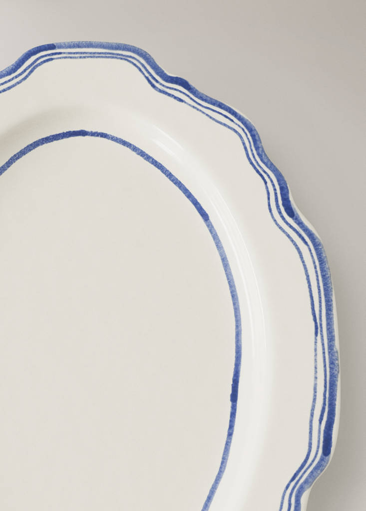Hand-painted stoneware fountain — Blue