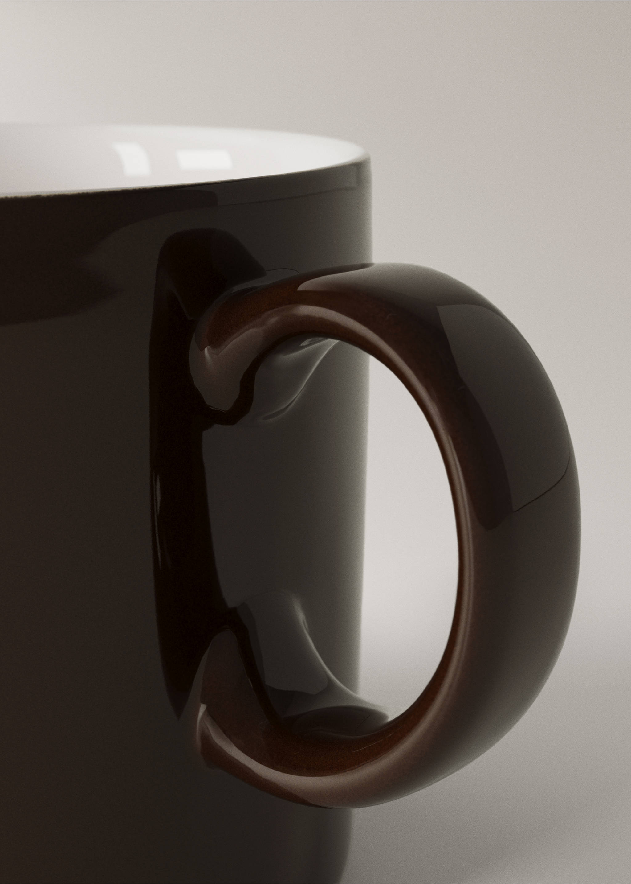 Tasse en grès - Détail de l'article 1, Chocolat. Ref: 37073309-00.