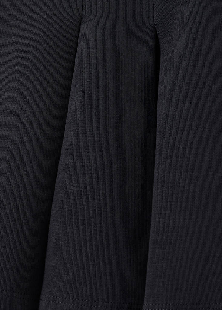 Pleated skirt trousers — Black