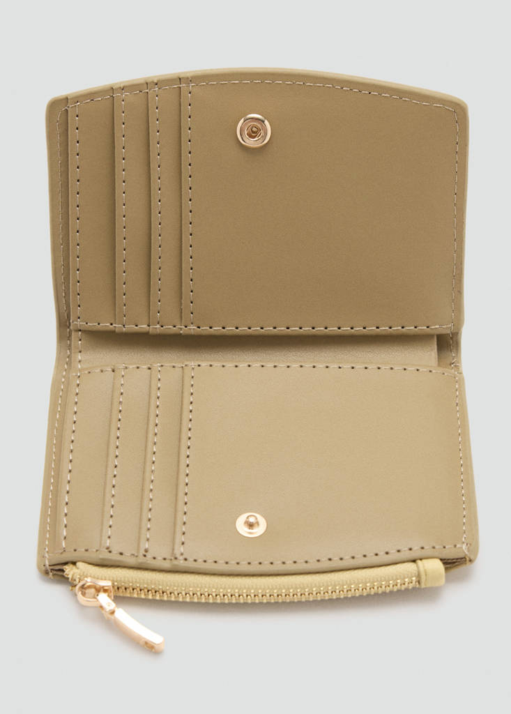 Wallet with button flap — Vanilla
