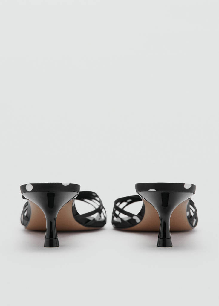 Polka dot heeled sandals with bow — Black