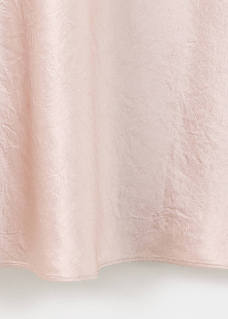 Satin halter dress with a wrinkled effect — Pink