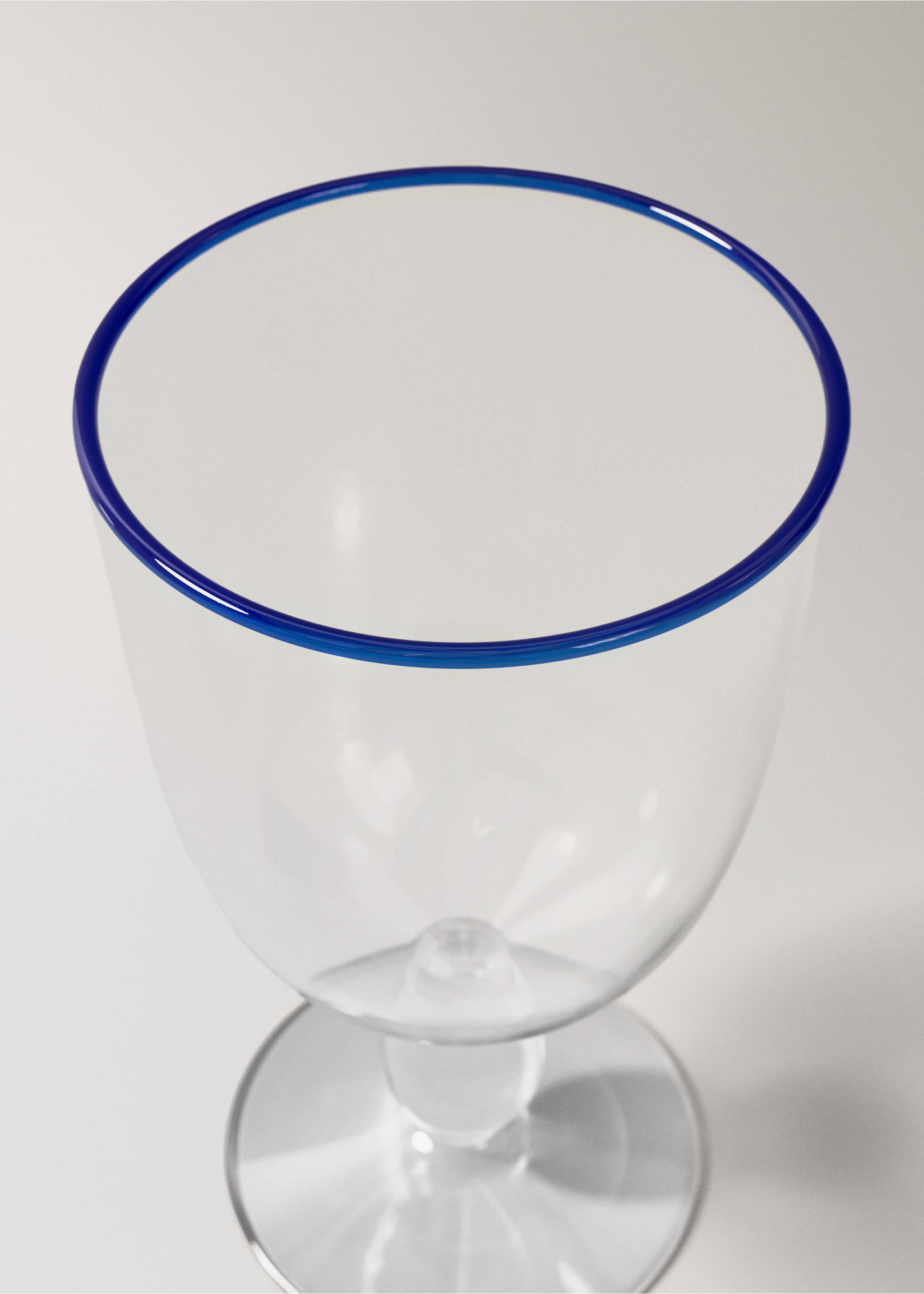 Borosilicate glass with coloured rim - Details of the article 1, Blue. Ref: 37073866-00.