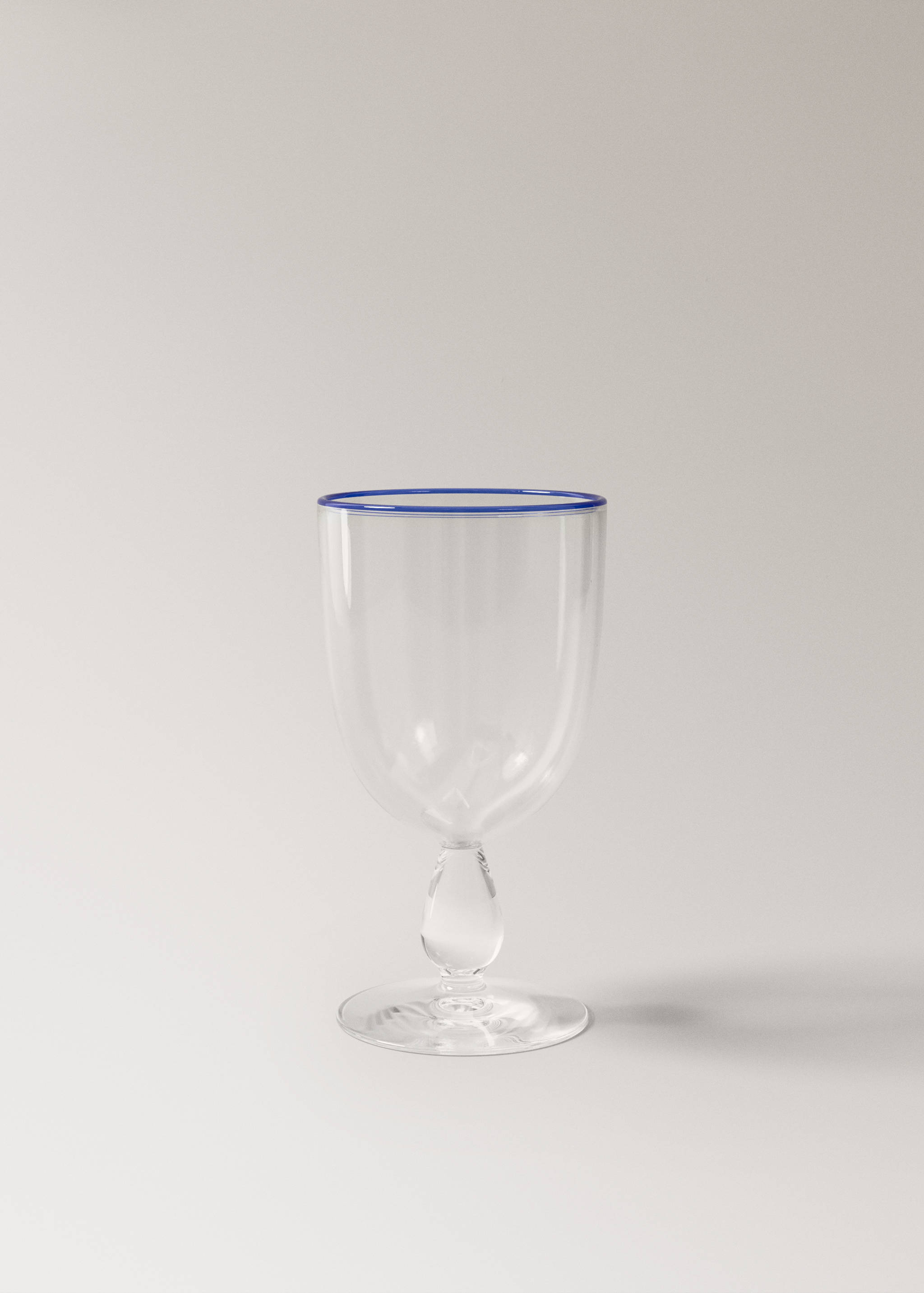 Borosilicate glass with coloured rim - Article without model