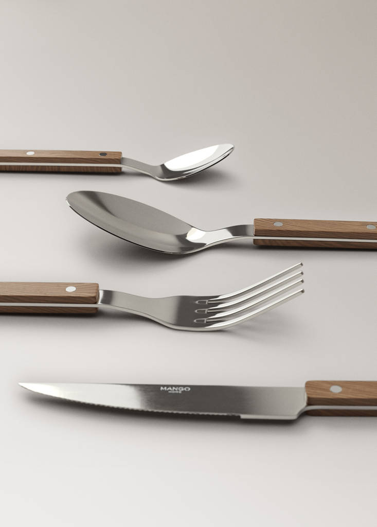 Stainless steel cutlery set with resin handles — Brown
