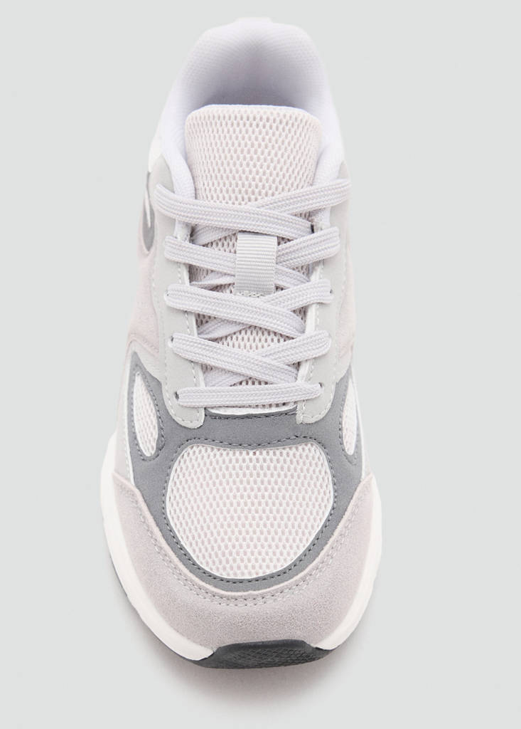 Combined trainers with laces