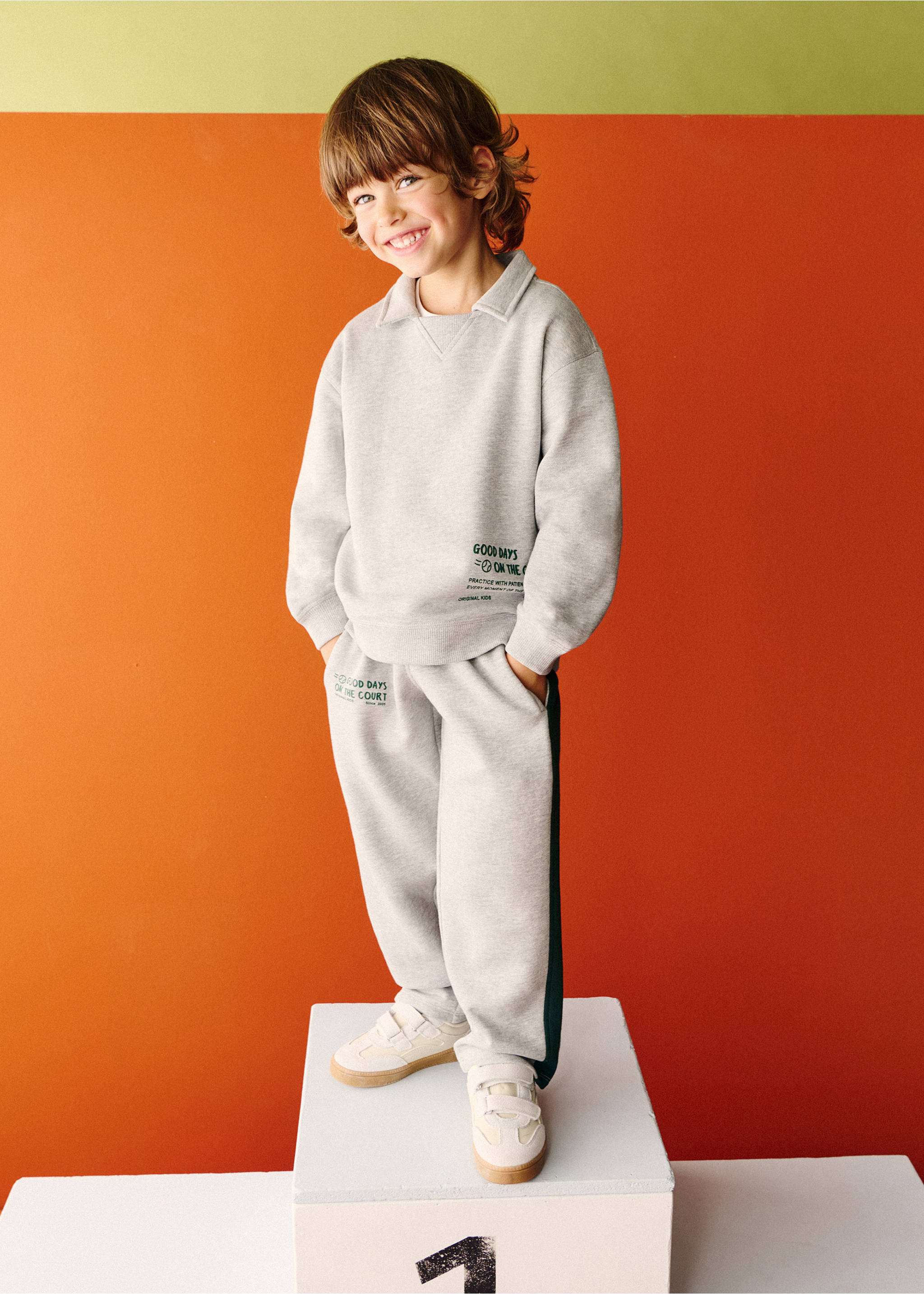 Drawstring jogger with stripe detail - Details of the article 5, Light Heather Grey. Ref: 37073877-00.