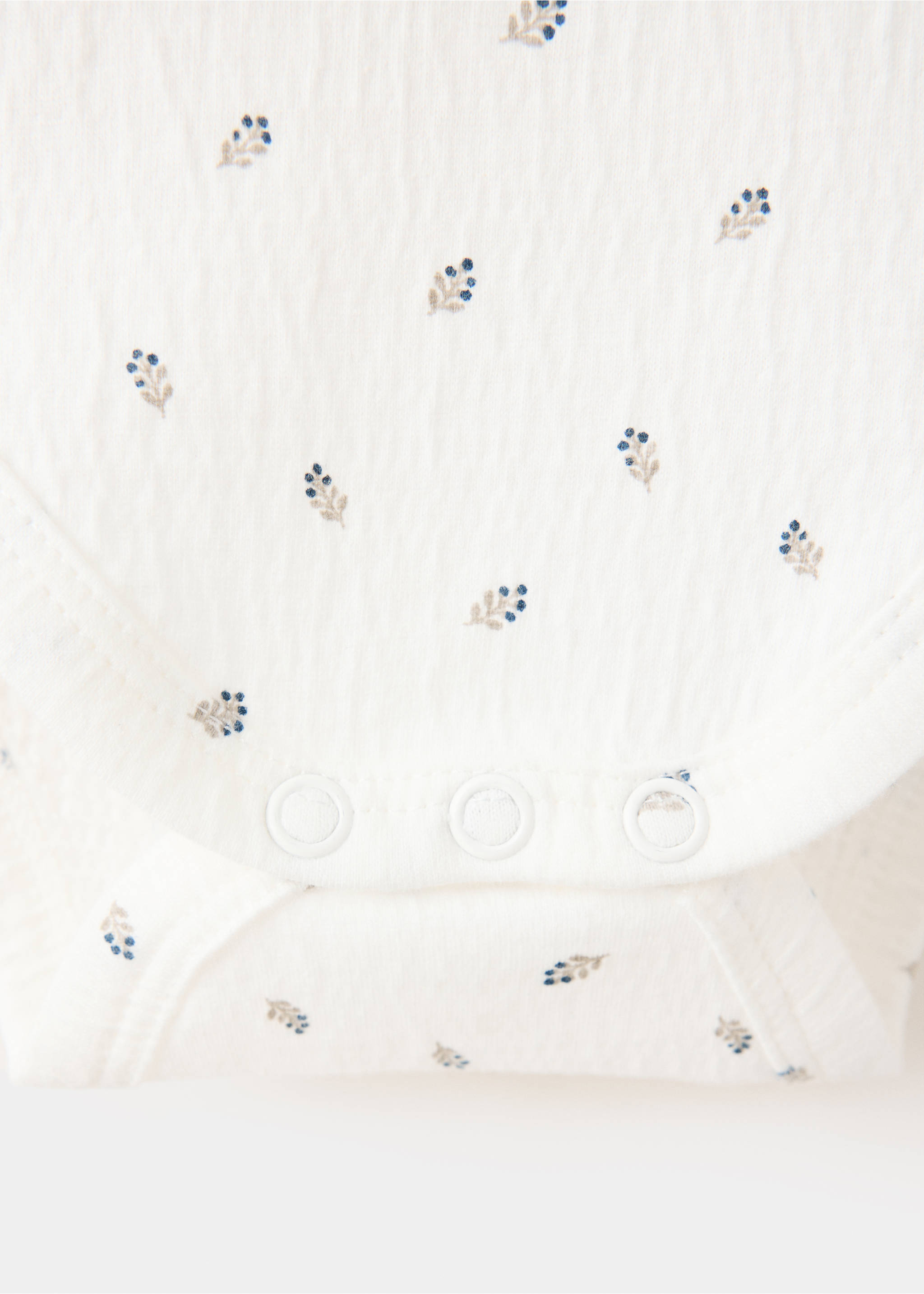 Leaf print bodysuit - Details of the article 0, Off White. Ref: 37073882-00.