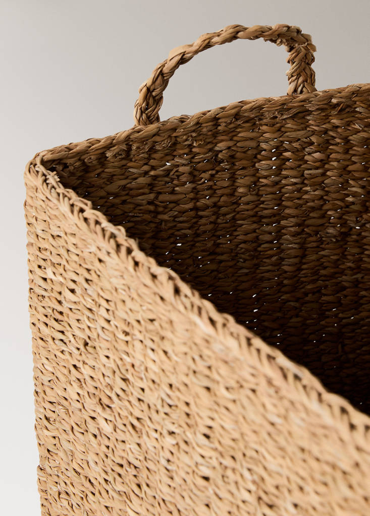 Large braided seagrass basket with handles — Brown