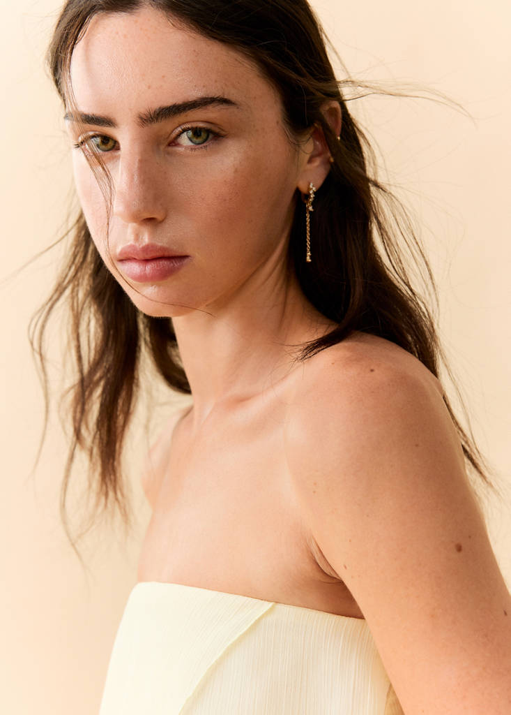 Strapless dress with ruffles — Yellow