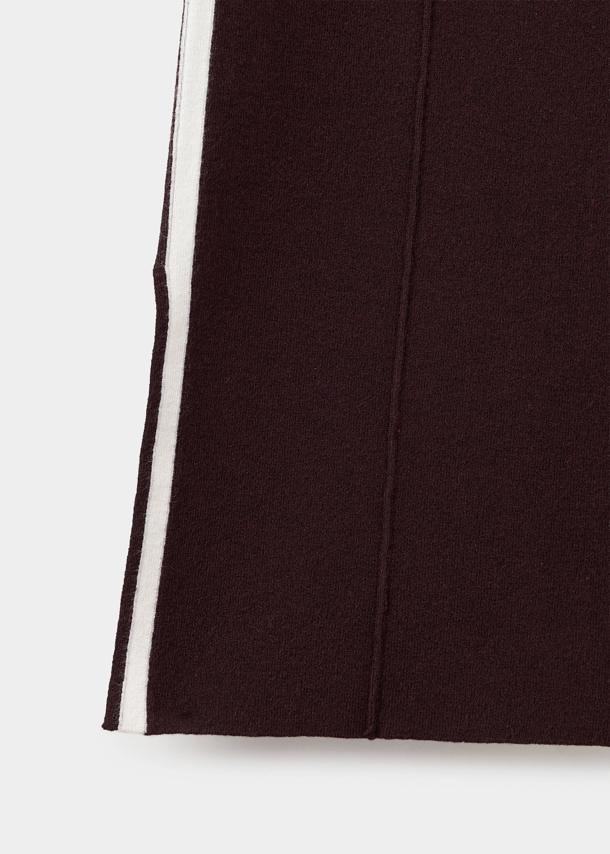Knitted trousers with contrasting stripes - Details of the article 0