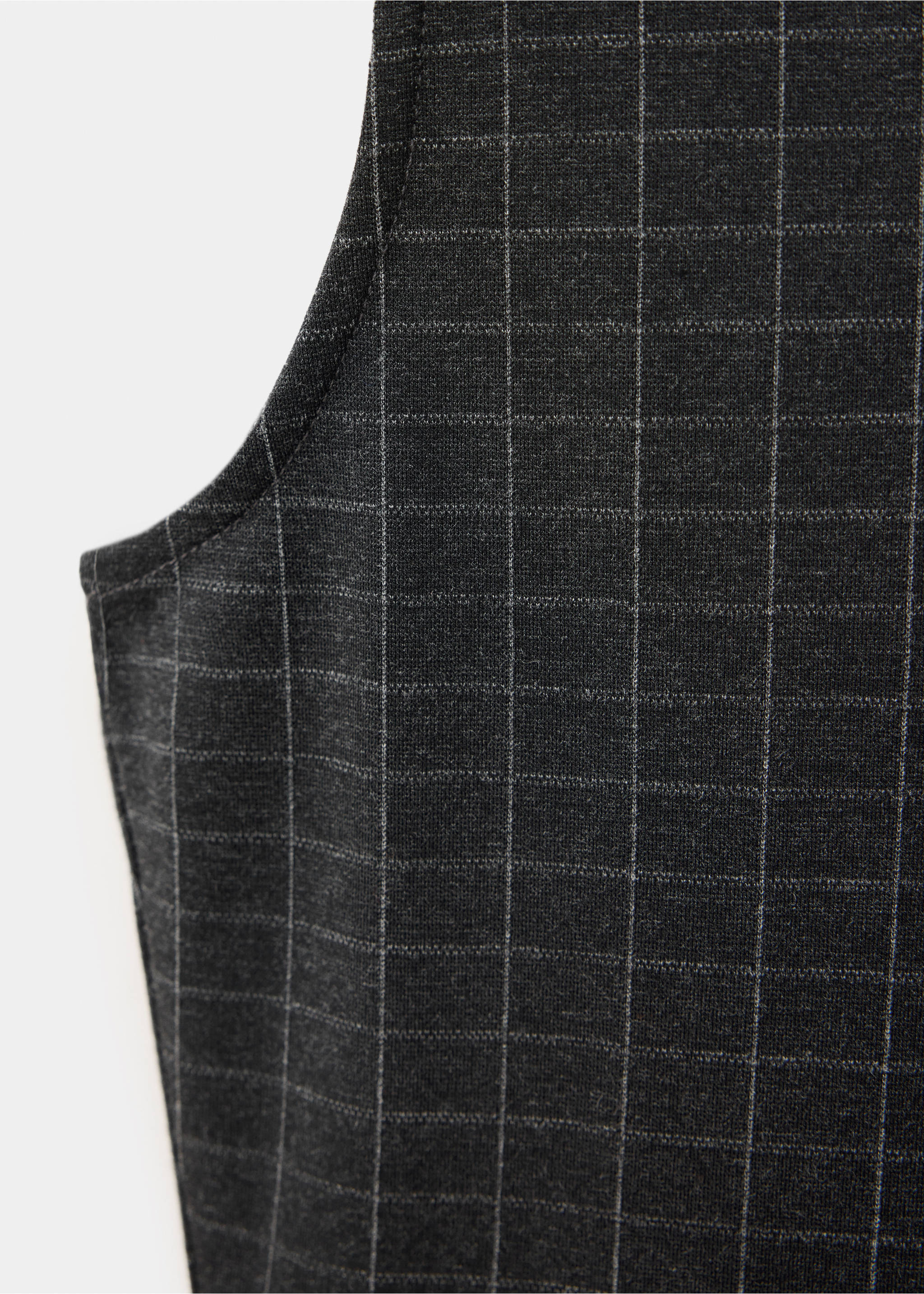 Vestit punt baixos volant - Detall de l'article 8, Gris. Ref: 37074070-00.