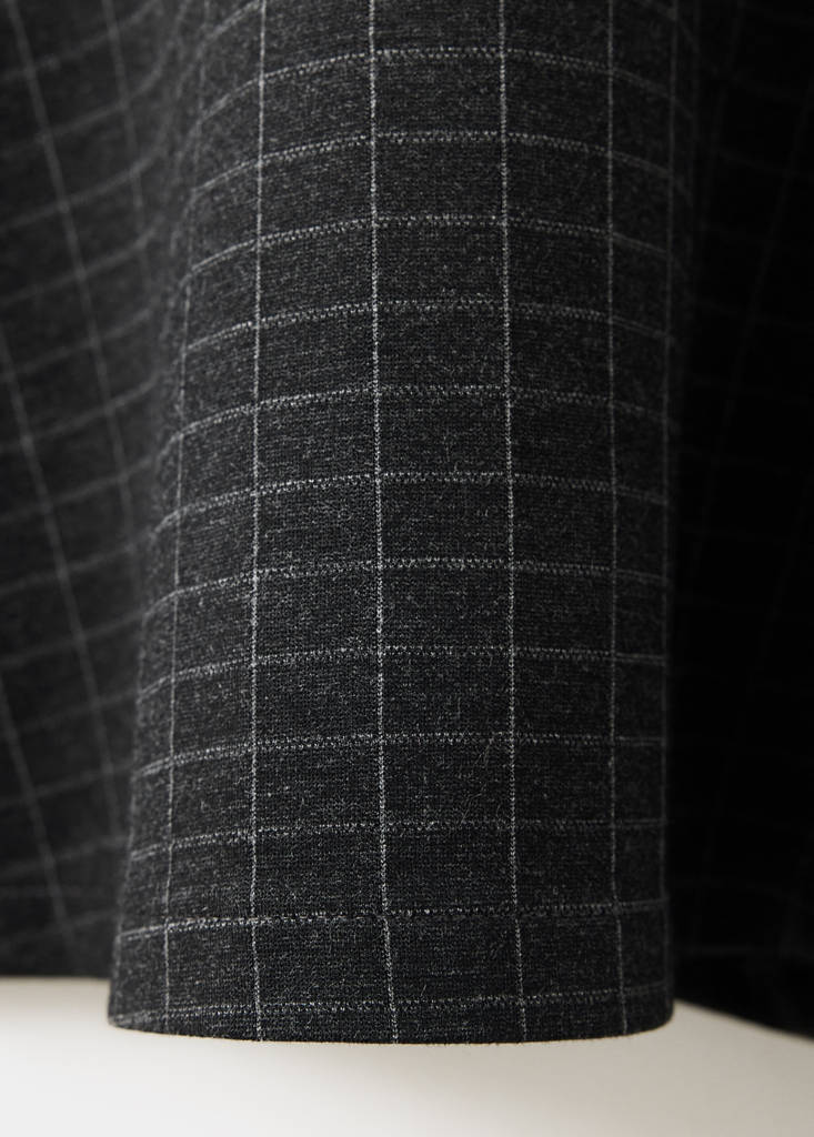 Flared knit dress — Grey