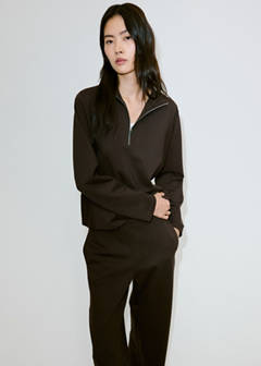 Fine-knit straight-fit trousers — Brown 4