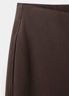 Fine-knit straight-fit trousers — Brown 11