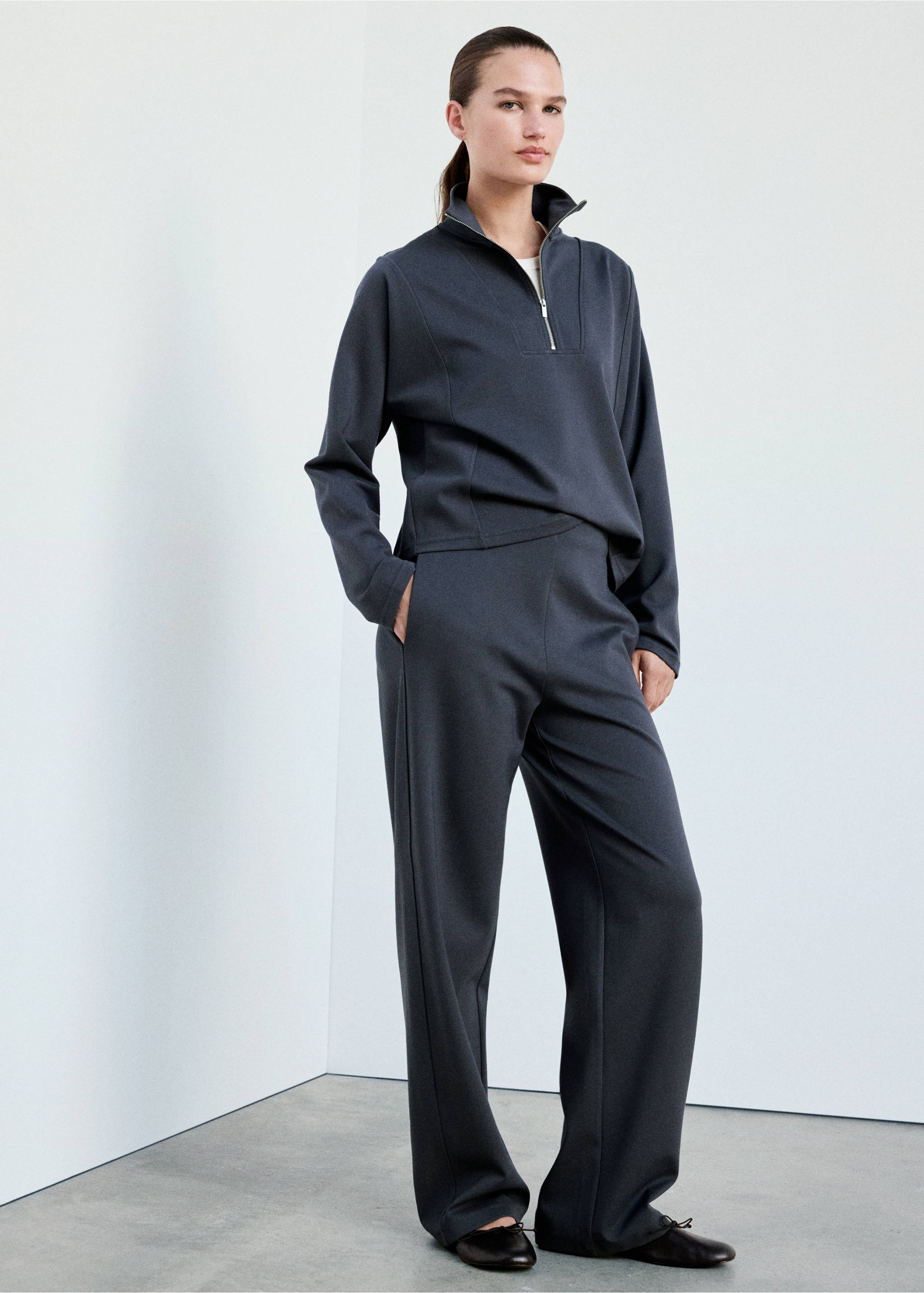 Fine-knit straight-fit trousers - General plane, Blue. Ref: 37074075-00.